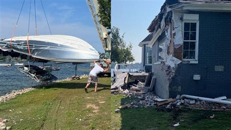 Boat slams into house at Missouri’s Lake of the Ozarks, injuring 8 who were on board